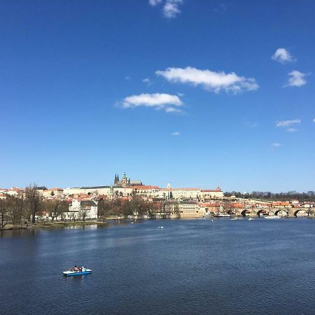 The Dancing House Residence, Two Bedroom Apartment With Balcony Near River! Praga Esterno foto