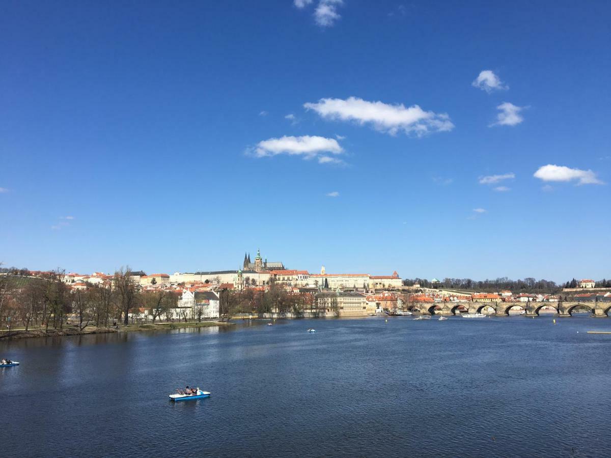 The Dancing House Residence, Two Bedroom Apartment With Balcony Near River! Praga Esterno foto